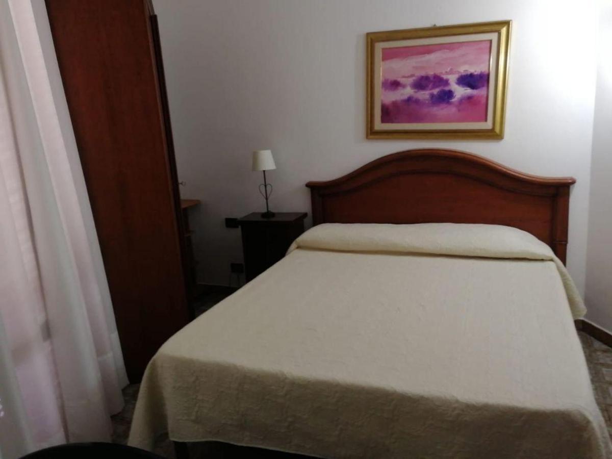 Arenella 3*